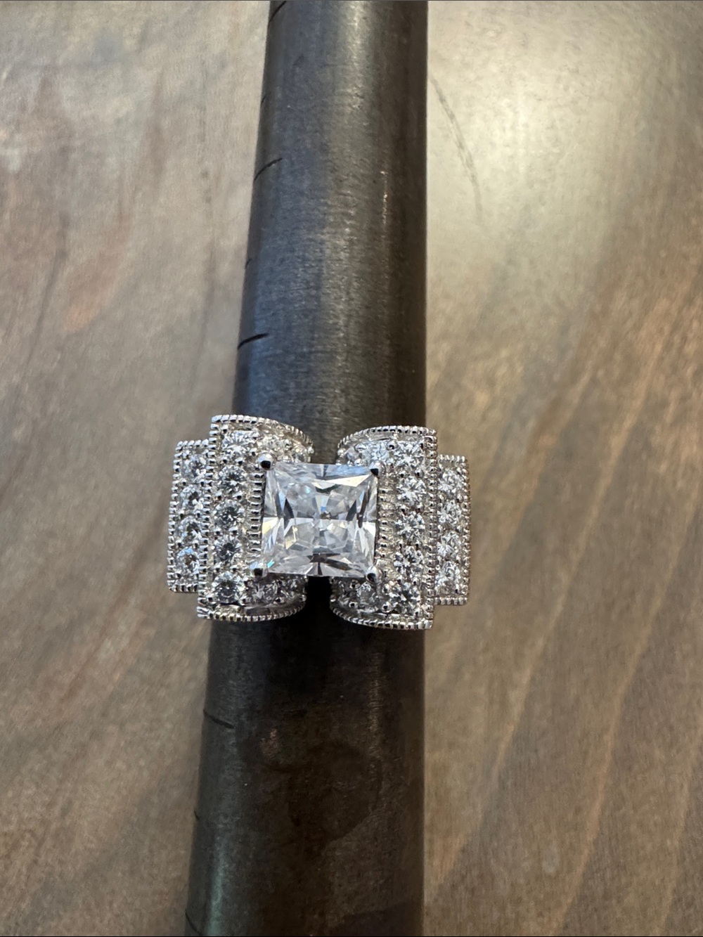 HSN  Victoria Wieck Sterling Silver 925 Absolute Engagement style ring size 7